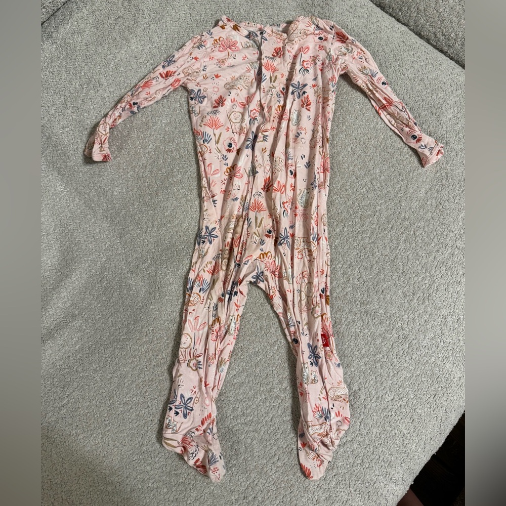 Magnetic Me Soft Pink Floral Kids One-Piece Pajamas 3-6 months